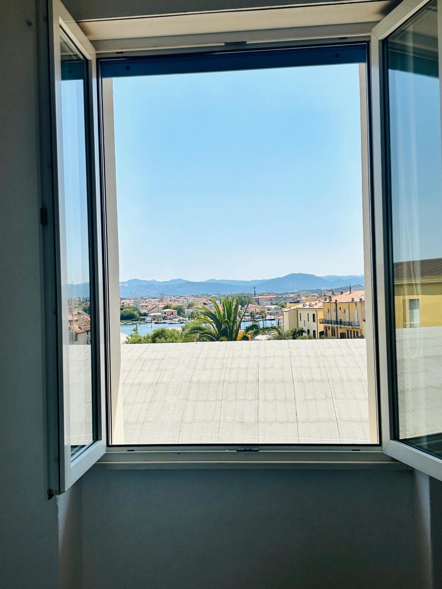 Appartamento Olbia Centro Esterno foto